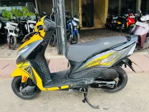 Honda Dio 2017