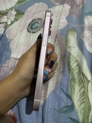 Apple iPhone 15 (Used)
