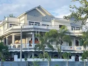 Luxury Rooms Holiday Bungalow Rent in Jaffna