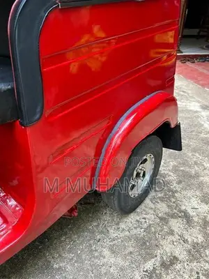 Bajaj RE 2008