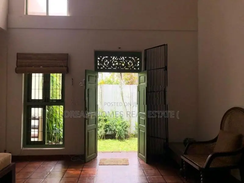 Luxury Two-Storey House for Sale – Prime Location in Kotte