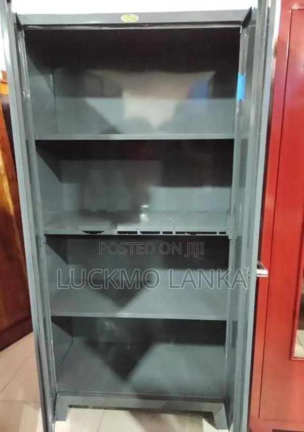 New 6x3 Size Steel Office Cupboard (Iii20)