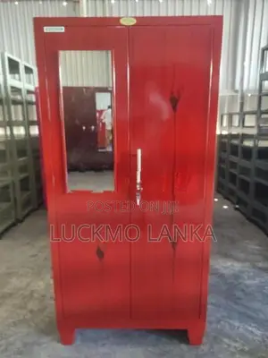 New 5x2.5 Size Steel Cupboard With Mirror (Iii24)