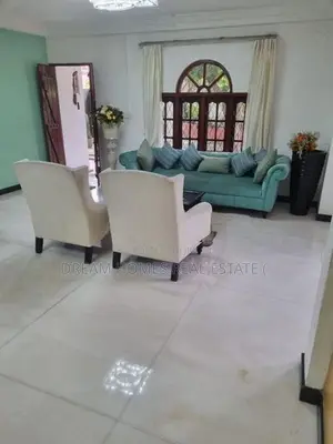 Luxury Fully Furnished 3-Story House for Sale – Talahena
