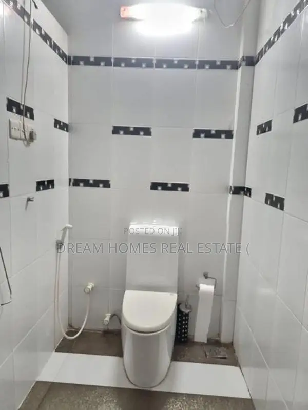 Luxury Fully Furnished 3-Story House for Sale – Talahena