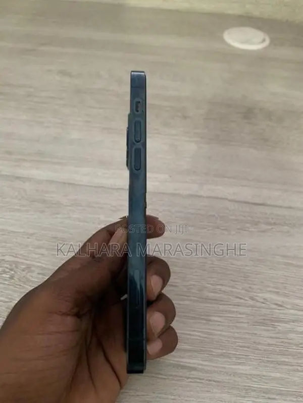 Apple iPhone 12 Pro (Used)