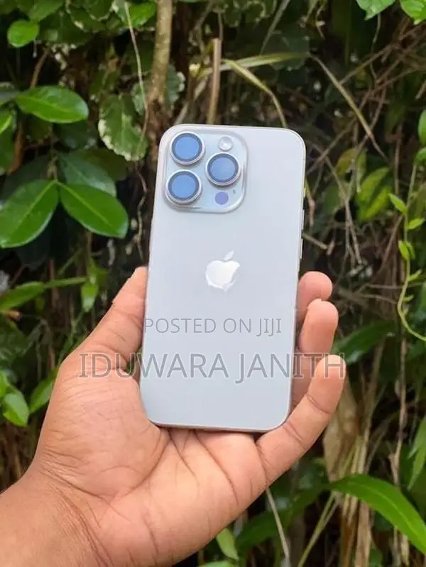 Apple iPhone 15 Pro (Used)