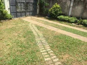 Spacious 4-Bedroom House for Rent Near Negombo Town (y Junction)
