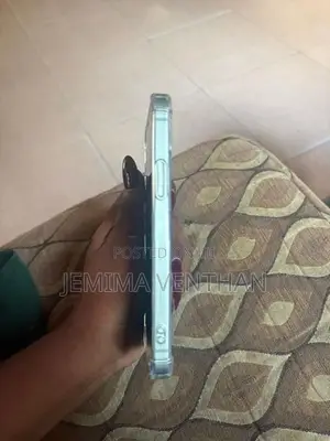 Apple iPhone 12 (Used)