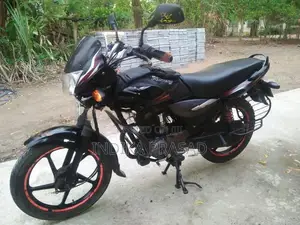 Bajaj Platina 100 2013