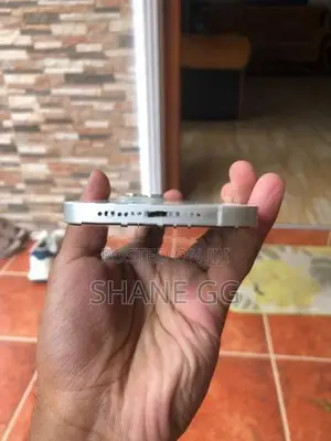 Apple iPhone 14 128GB (Used)