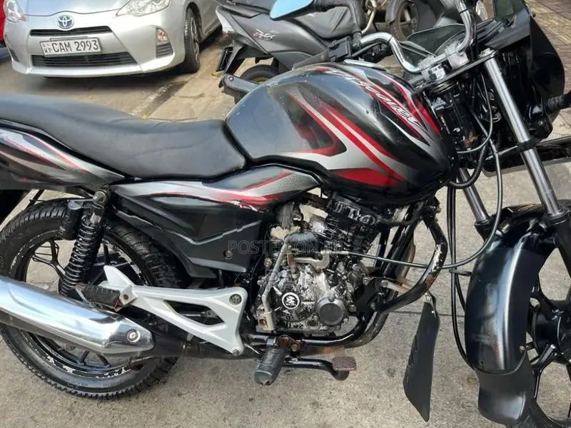 Bajaj Discover 2014