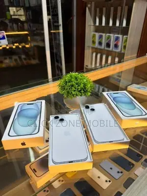 Apple iPhone 15 128GB (Used)