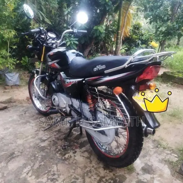 Bajaj CT100 2015