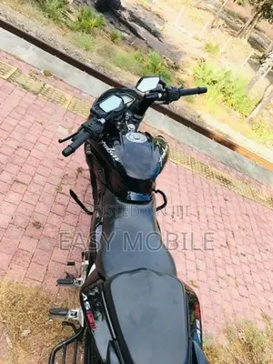 Bajaj Pulsar AS 150 2018
