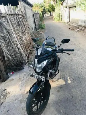 Bajaj Pulsar AS 150 2018