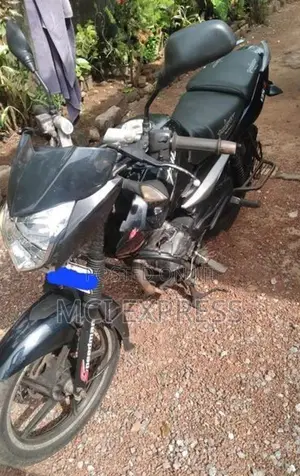 Bajaj Pulsar 135 2011