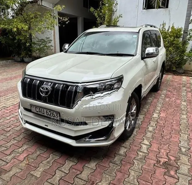Toyota Land Cruiser Prado 2017