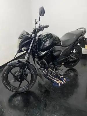 Honda CB Trigger 2016 2015
