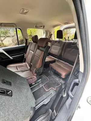 Toyota Land Cruiser Prado 2017