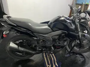 Honda CB Trigger 2016 2015