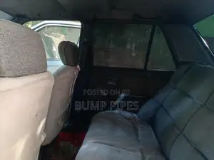 Isuzu Gemini 1988