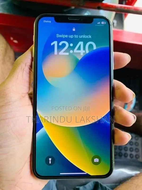 Apple iPhone X (Used)