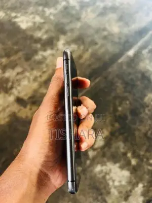Apple iPhone 11 (Used)