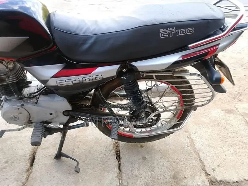 Bajaj CT100 2006