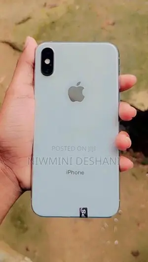 Apple iPhone XS (Used)