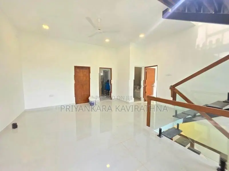 Bricks Walls / Mordern Super Quality 3 Storied House - Piliyandala