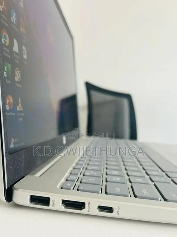 HP Laptop (Ryzen 5, 512GB SSD)