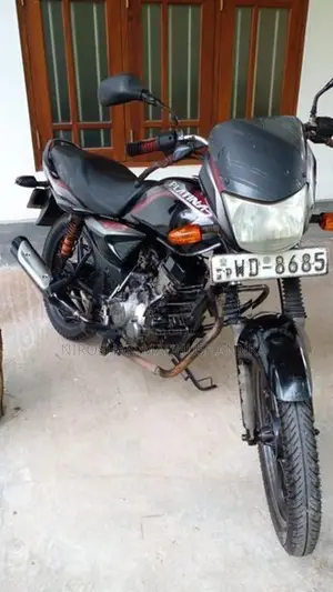 Bajaj Platina 125 2012