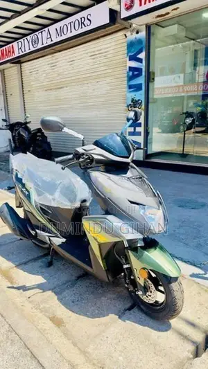 Yamaha Ray ZR auto 2026