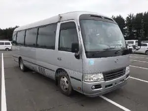Toyota Coaster 2010