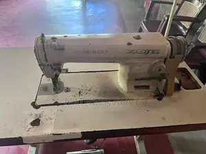 Singer Sewing Machine