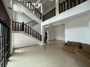 House For Sale in Bandaragama