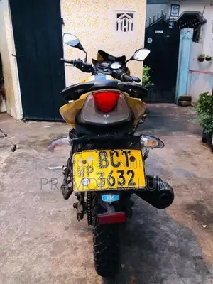 TVS Apache 2014