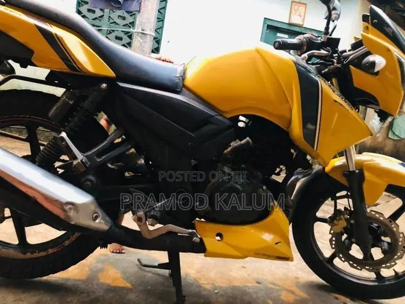 TVS Apache 2014