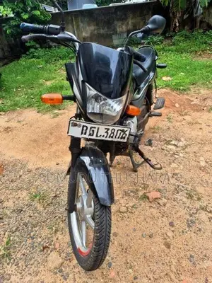 Bajaj Platina 2017