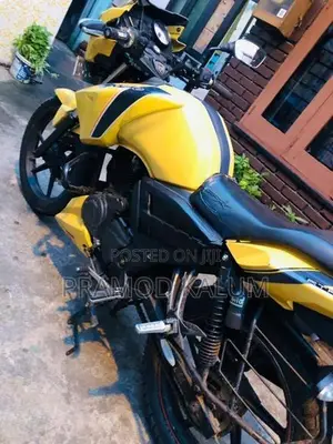 TVS Apache 2014