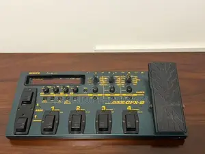 Zoom GFx with Power Case free Maverick Amplifier Mono Cable