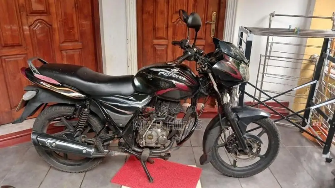 Bajaj Discover 150 2011