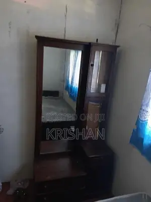 Dressing Table with Mirror