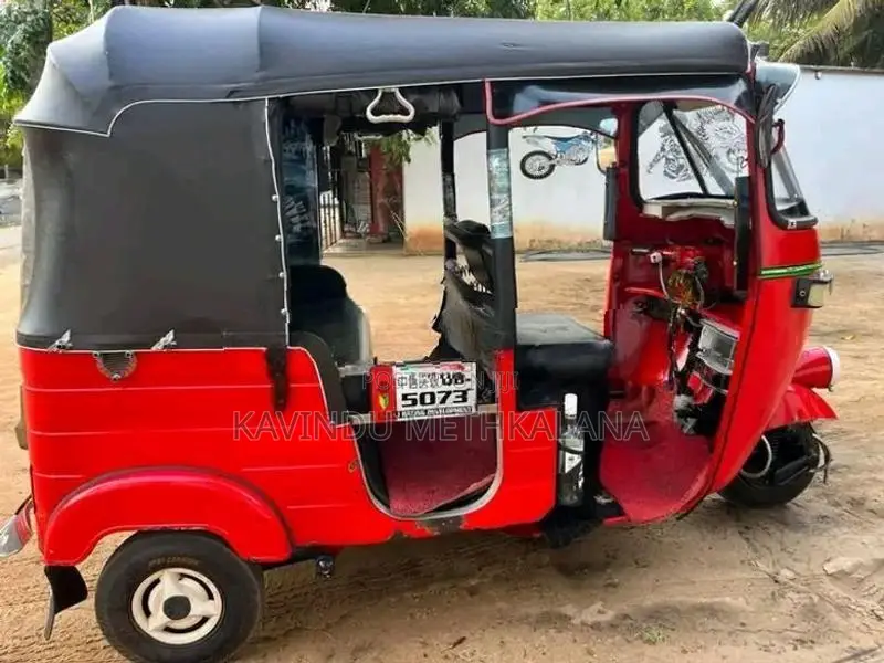 Bajaj RE 2006
