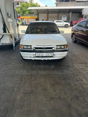 Mazda Familia 1996