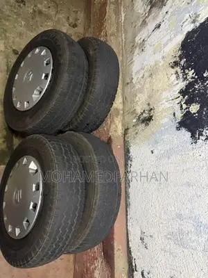 Suzuki Every 12" Tire