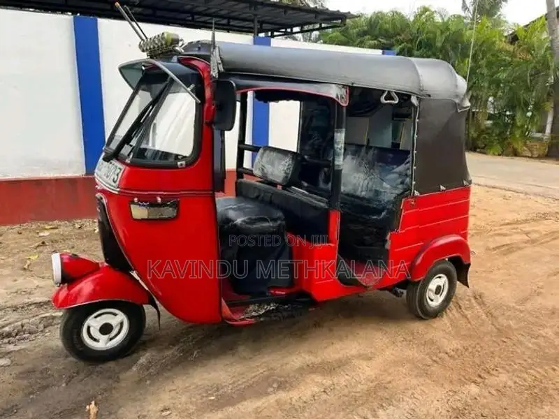 Bajaj RE 2006