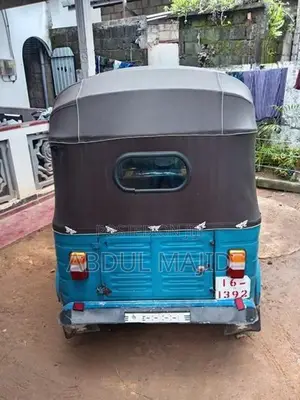 Bajaj RE 1988