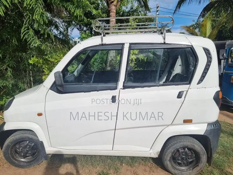 Bajaj Qute 2019